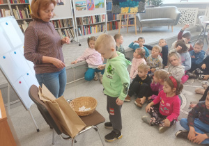 Kuba Cz. łowi kolejną zagadkę.