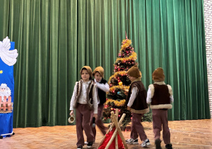 Pastuszkowie w drodze.