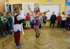 Radosny wyskok królowej.