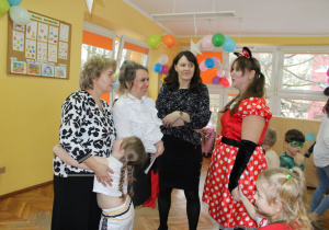 Obrady jury – wybór króla i królowej balu.