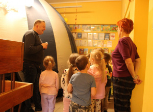 Kino sferyczne - Mobilne Planetarium