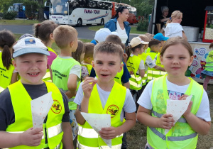 Milusińscy chętnie poczęstowali się popcornem.