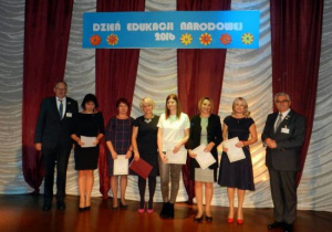 Wręczenie nagrody Burmistrza pani Annie Smolarek 14.10.2016r.