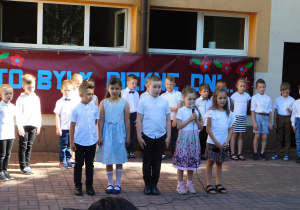 Lidka T., Dorotka, Wojtek, Ola i Igor wspominają pobyt w przedszkolu.