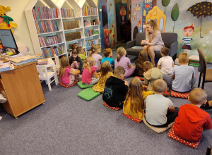 Jesienne skarby- zajęcia w bibliotece dla dzieci