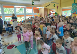 Pora na taniec w rytmie rock’n’rolla.