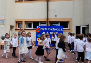 Zdjęcie 1 na 60