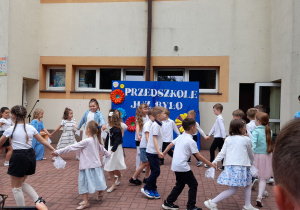 Zdjęcie 2 na 60